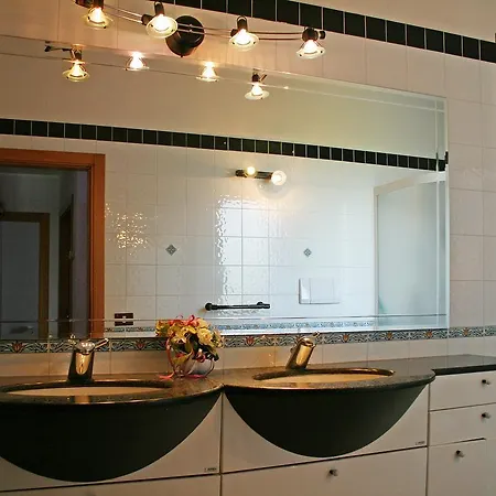 Panorama Blick Bed & Breakfast Montefiore Conca